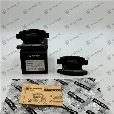 D2239 Pad Brek untuk Toyota Previa XR50 dan Avensis T250 dan Alphard AH20